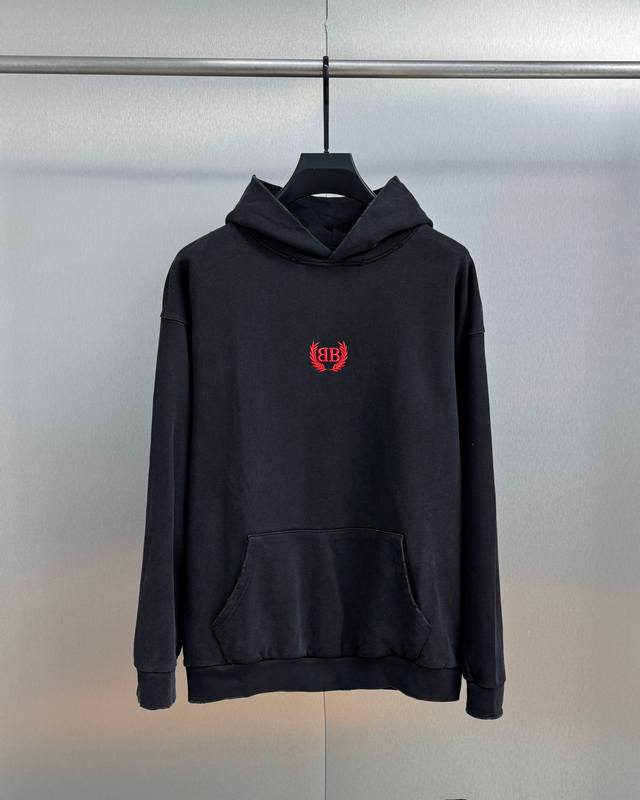 顶级版本.官网品质 DDD Balenciaga巴黎世家 新款麦穗刺绣Logo洗水磨破休闲连帽卫衣 DDD 定制460克纯棉面料质感非常舒服保暖性强 100%区