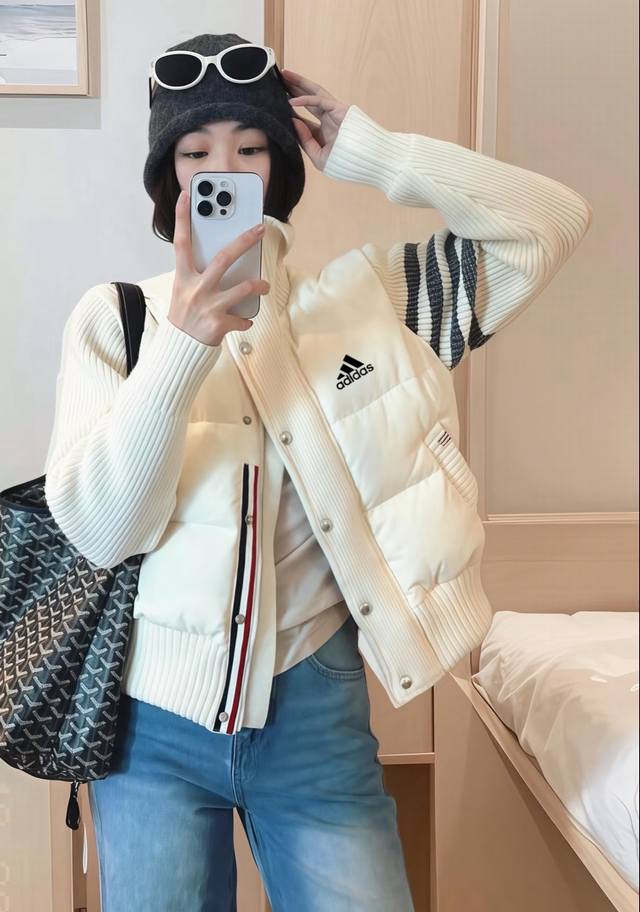 如果不是绒含量％90原地绝经 DDD 90绒阿迪达斯Adidas毛织拼接潮牌休闲修身马甲羽绒服女冬季新款 DDD 采用真正纯洁90绒 不跑绒更耐穿 四层防护 高