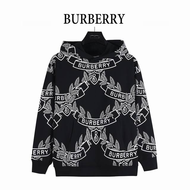 Burberry 巴宝莉 25Fw 经典麦穗字母满身印花Logo圆领卫衣 DDD 采用420克定制面料，手感柔软舒适，做工精致！连帽设计，抽绳调节， DDD 袖