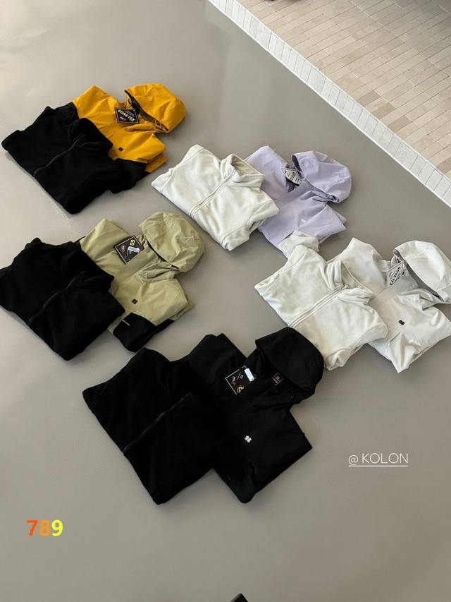 可隆 Kolon Sport 秋款户外三合一冲锋衣外套25Ss新品 防风水透气轻量冲锋衣 男女同款 DDD 高品质 ，科技面料 防风防水 ，轻量化设计 ，宽松大