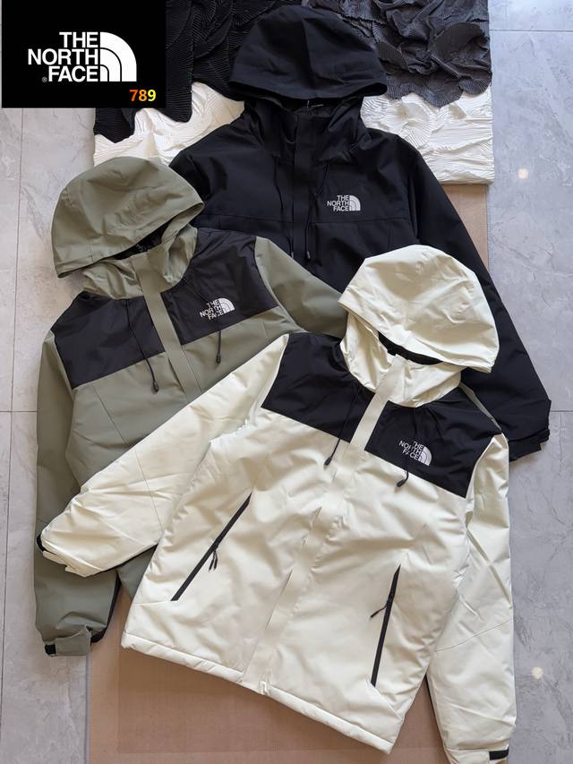 北面The North Face 户外防风冲锋棉服夹克｜强悍机能 冬季保暖首选 DDD 精选高性能防风防泼水面料，具备出色的耐磨与抗皱性能，在户外环境中依旧保持