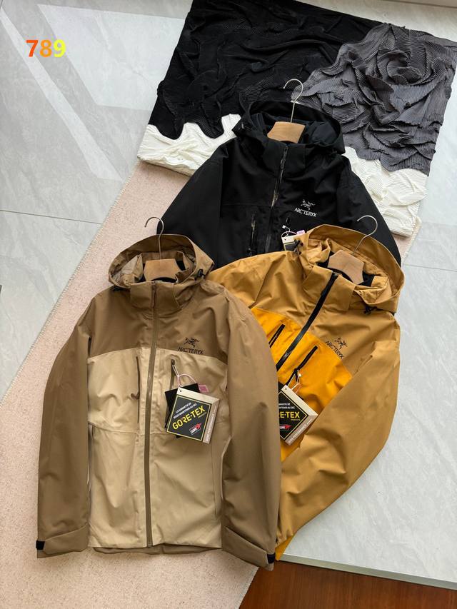 Arcteryx 始祖鸟 25Ss秋冬三合一可拆卸保暖抓绒内胆冲锋衣户外防风拼色夹克外套 - DDD 三合一可拆卸加厚保暖外套 一衣多穿！它是针对严酷的户外环境