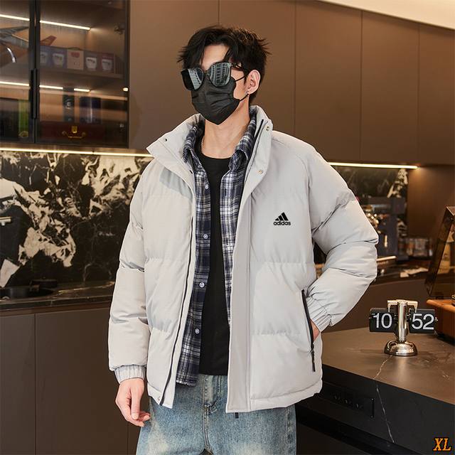 阿迪达斯 独家实拍上新冬季高品质立领棉衣假两件衬衫领羽绒棉服潮牌加厚保暖休闲外套，本季主打，货源充足，放心主推，高端品质，经典设计，做工出色，经典百搭，上身效果