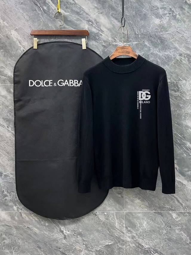 Dg 杜嘉班纳 3标齐全 官网同款精美印花Logo半高领毛衣 DDD 精品羊毛混纺毛衫 男女款高端定制臻品系列 隶属品牌高端主线 专利顶级纱线混纺 以创新来阐释