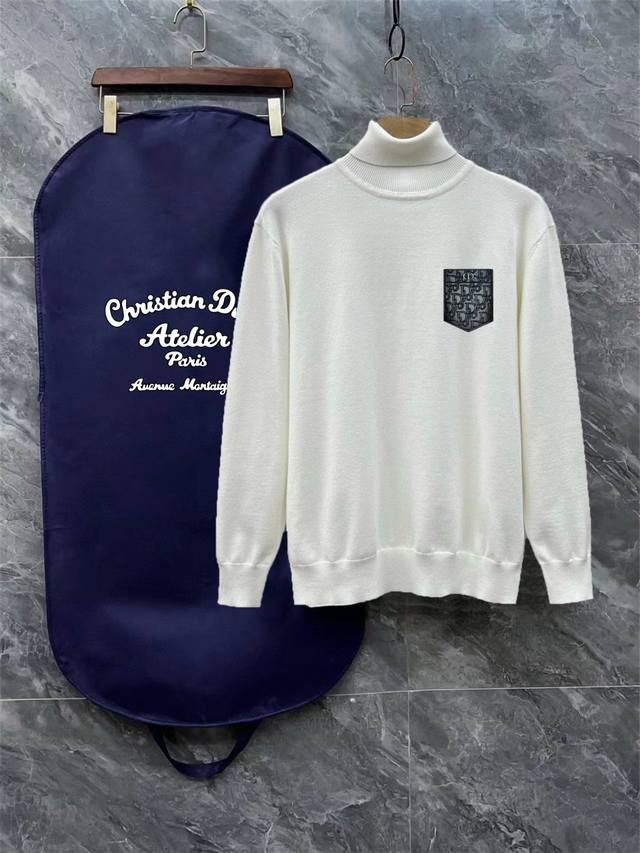 Dior 迪奥3标齐全 口袋款高领毛衣 DDD 精品羊毛混纺毛衫 男女同款高端定制臻品系列 隶属品牌高端主线 专利顶级纱线混纺 以创新来阐释常规款式 面料的配置