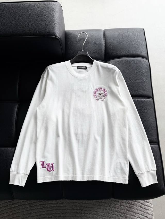 Chrome Hearte 克罗心 Ch 新款 十字架马蹄克罗心梵文 立体贴布秀工艺，水洗磨破，纯棉双纱汗布面料，同缸定染特种加粗32支双股1X1螺纹。.轻奢主