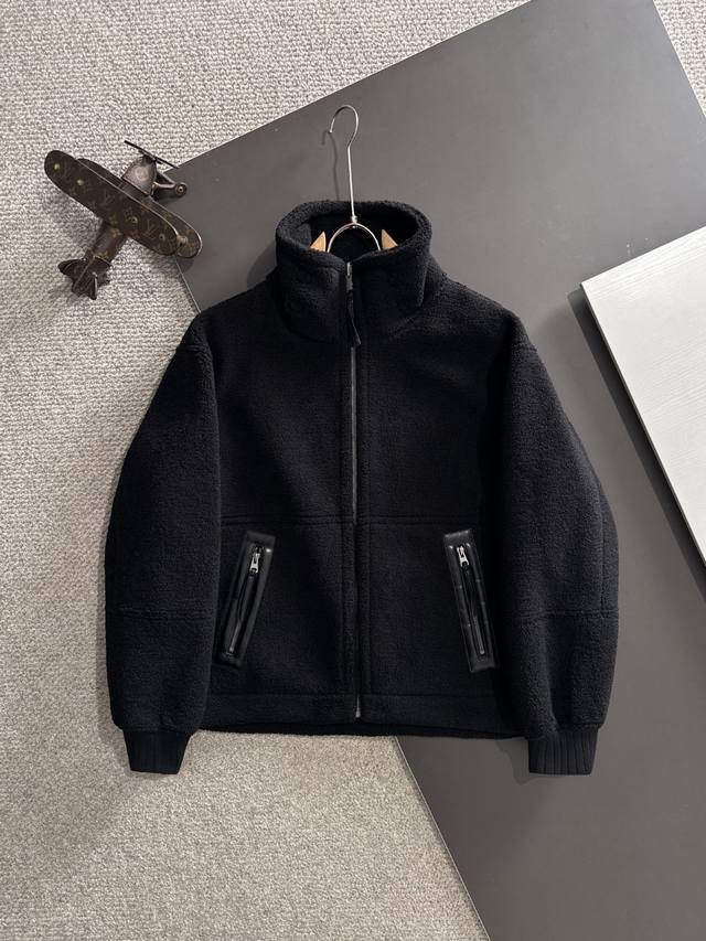 两天货期 蒙口 高端定制 2025冬季官网最新款爆款皮毛一体双面穿 客供原版订制五金配件全进口原版定制 欢迎专柜对比 绝对的高品质 采用顶级面料 超柔软 超级重