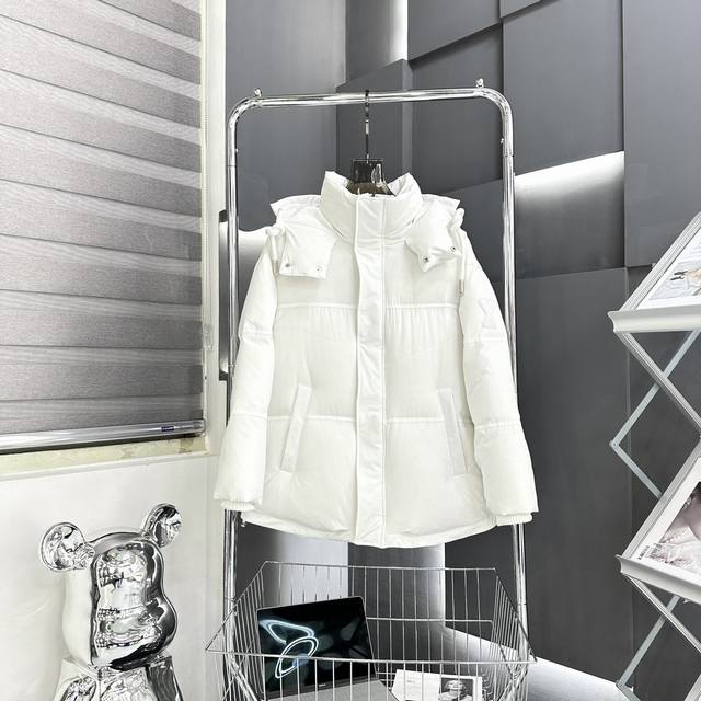 白色 顶级原版 DDD ｜Fw22 Ami爱心轮廓形袖标短款羽绒服 DDD 可主推！长期有货，不断货！ DDD