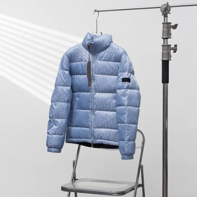 Dior丨迪奥满印立领羽绒服 DDD 配色：浅蓝 DDD 尺码：46-56 DDD