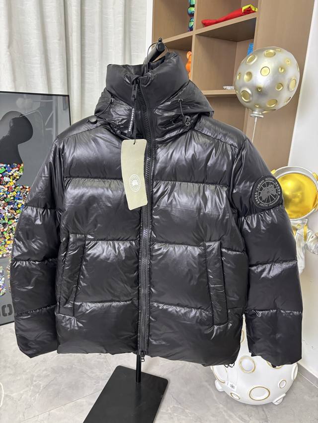 款号：Dc267# DDD 加拿大鹅 限定新款Crofton泡芙羽绒服 DDD 顶级版本，天花板级别 DDD Crofton 松软大面包， 最新款式，防寒效果高