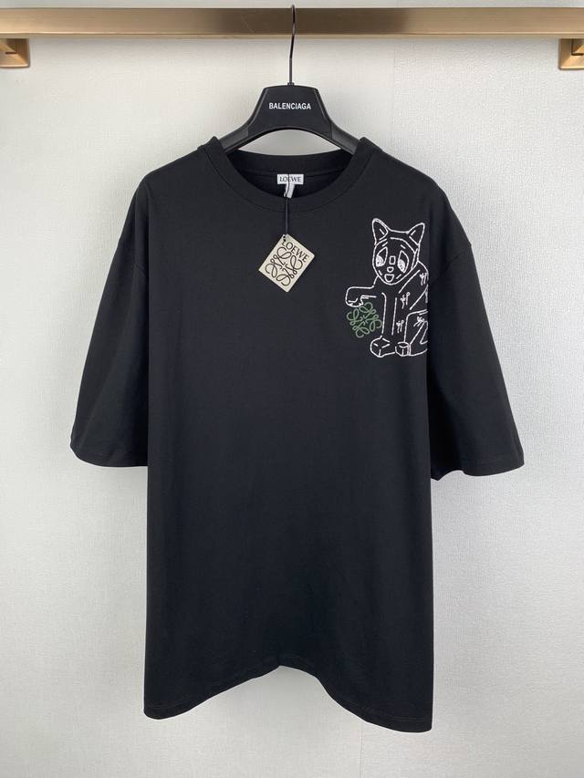 罗意威 Loewe口 袋棉质宽松T恤 DDD 面料：15S特种纺织紧密棉 230G DDD 罗纹：32S双纱拉架 340G DDD 主体采用15S精棉平纹针织面