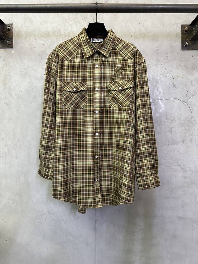 Miu Miu翻领单排扣长袖格子衬衫 DDD 面料:采用定制全棉格子面料 定制五金 螺纹 辅料 对版对位 男女同款 DDD -Color: 格纹 DDD -Si