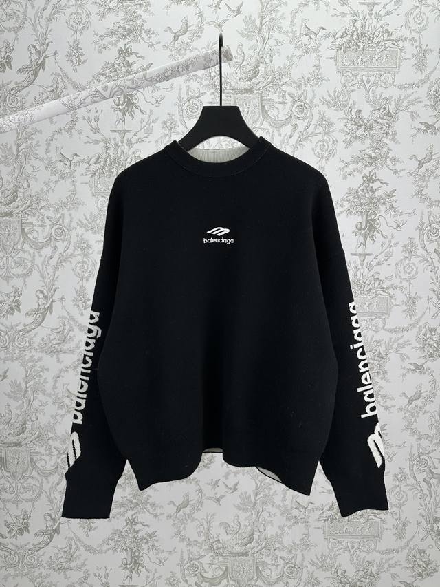 巴黎 25Ss新款3B Sports Icon Ski圆领上衣 圆领上衣双面羊毛混纺针织面料 正面饰以3B Sports Icon艺术作品刺绣，衣袖点缀提花细节