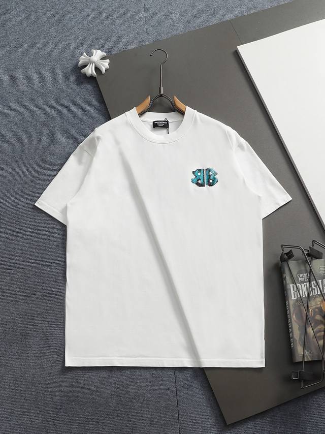 Balenciaga 巴黎世家 双B字母刺绣 DDD Logo标识精致升级，灵感源自八十年代复古 DDD 原版面料 官方同款 短袖T恤 DDD 定制320克同缸