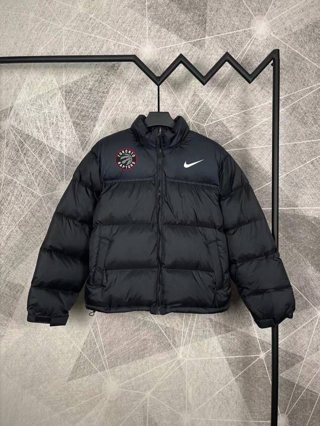 不是羽绒免费送 DDD 降价清货 真羽绒版本 DDD Nba X Nike 耐克猛龙队训练服白鸭绒羽绒服 DDD 降价亏本捡漏福利，真羽绒版本，清货回资金给工厂