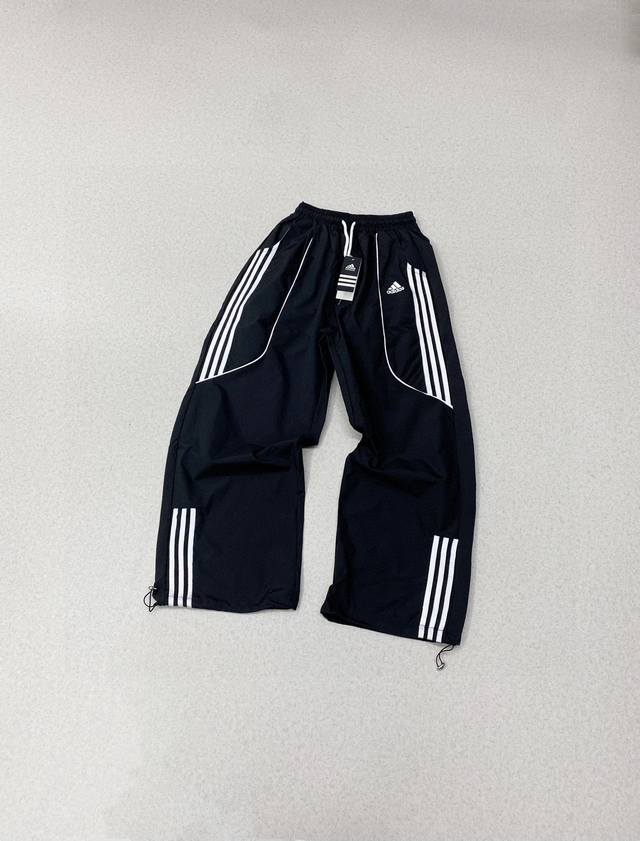 Adidas阿迪达斯 三条杠拼接休闲运动直筒品质长裤情侣款 DDD Color: 黑色 Size: M-Xl DDD M 腰围86 臀围116 裤长102 Cm