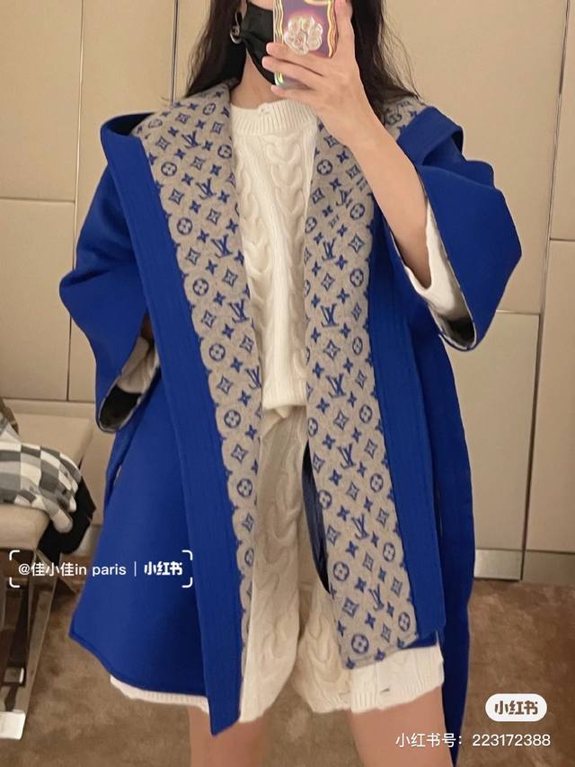 特价 DDD Lv 驴 精品渠道狠货双面羊绒大衣 DDD 高衣品的宝宝看过来 纯手工制作 气质女神、优雅时尚的都市女性魅力女王气场 重磅推荐！非常大气的一款大衣