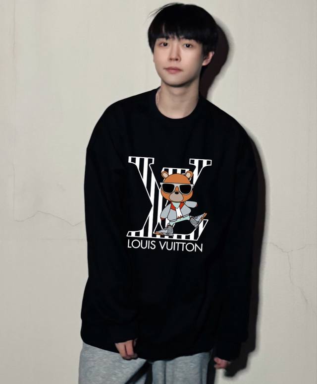 银狐绒加厚 DDD Louis Vuitton Lv 路易威登小熊冬季加绒加厚圆领卫衣 DDD 高端冬季加绒卫衣系列 DDD 本款甄选530G银狐绒加厚面料 区