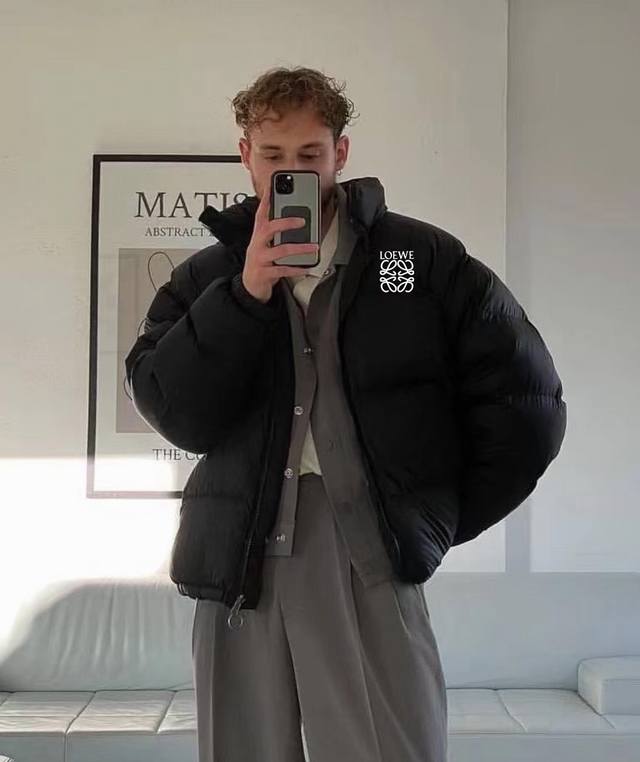 不是羽绒免费送 DDD 降价清货 真羽绒版本 DDD Loewe 罗意威白鸭绒羽绒服 DDD 降价亏本捡漏福利，真羽绒版本，清货回资金给工厂P结加工费，请认证楼