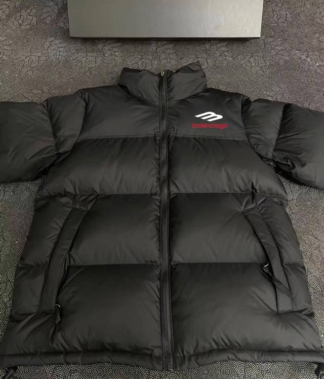 不是羽绒免费送 DDD 降价清货 真羽绒版本 DDD Balenciaga巴黎世家白鸭绒羽绒服 DDD 降价亏本捡漏福利，真羽绒版本，清货回资金给工厂P结加工费