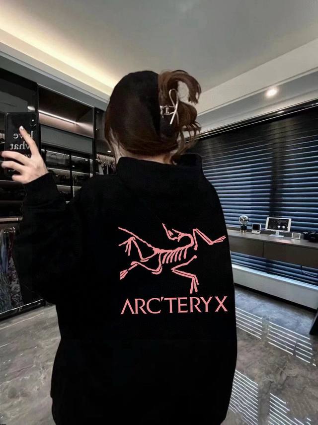 高品质 DDD 品名：始祖鸟 Arc'teryx 2秋冬新款大鸟Logo字母 印花连帽卫衣男女同款 DDD 版型；宽松版 DDD 面料：纯棉双面面料 DDD 颜