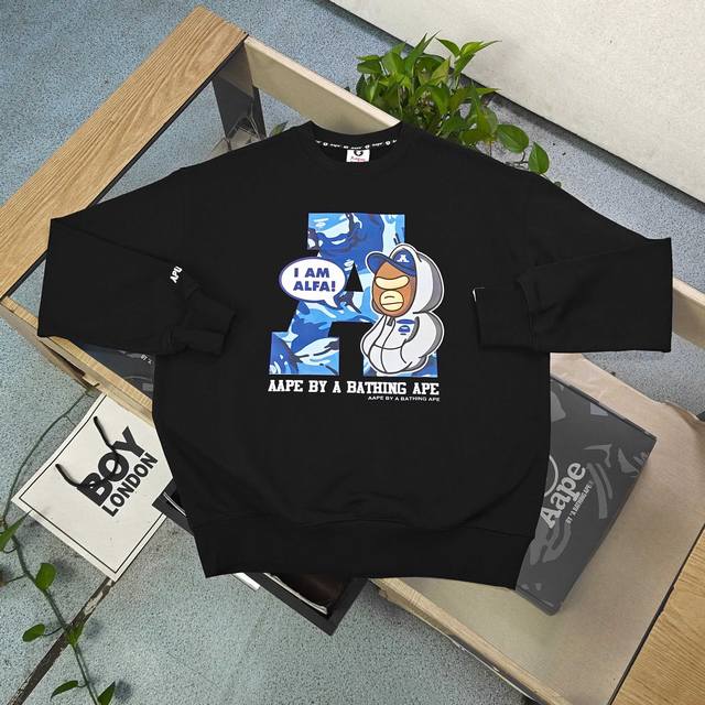 款号：A0300 高版本 DDD 2026新款Aape经典猿人卫衣蓝迷彩字母图案Logo印花休闲情侣圆领毛圈卫衣，经典款秋冬猿人，经典永远不会过时、人手必备款，