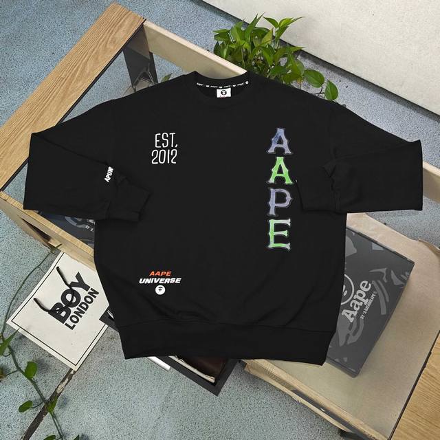 款号：A0307 高版本 DDD 2026新款Aape经典猿人侧边字母图案Logo印花休闲情侣圆领毛圈卫衣，经典款秋冬猿人，经典永远不会过时、人手必备款，秋冬推
