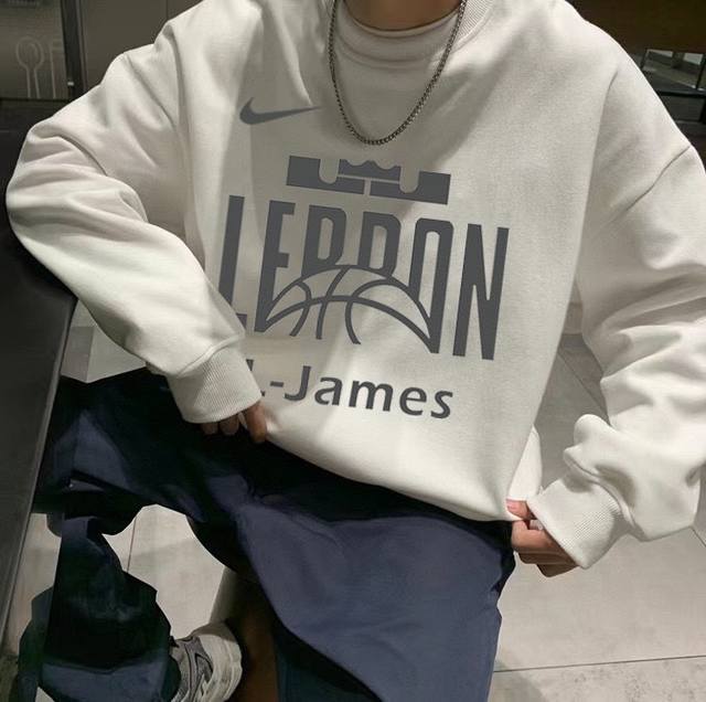 银狐绒加厚 DDD Nba X Nike詹姆斯训练服耐克冬季加绒加厚圆领卫衣 DDD 高端冬季加绒卫衣系列 DDD 本款甄选530G银狐绒加厚面料 区别市场便宜