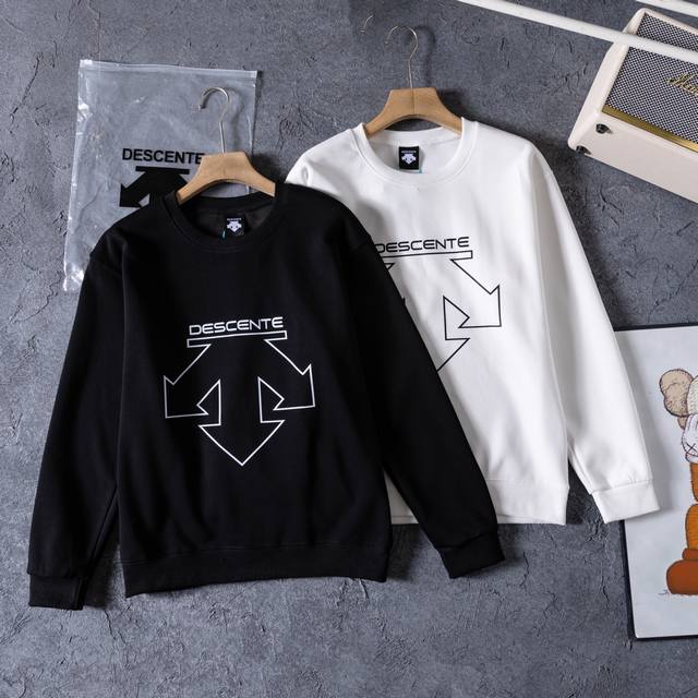 薄款 加绒加厚 报单备注 DDD 迪桑特25Ss秋冬新款胸前镂空字母Logo纯棉圆领卫衣，男女同款 日常通勤穿搭必备时尚单品 DDD 采用高品质纯棉360面料，