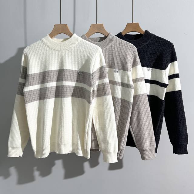 鳄鱼2025秋季新款男士专柜新品格子圆领拼接毛衣 DDD 人气爆款！ 恒隆在售万元级， DDD 鱼家今年最新款！ DDD 面料表层特别柔软亲肤，内里极致柔细腻，