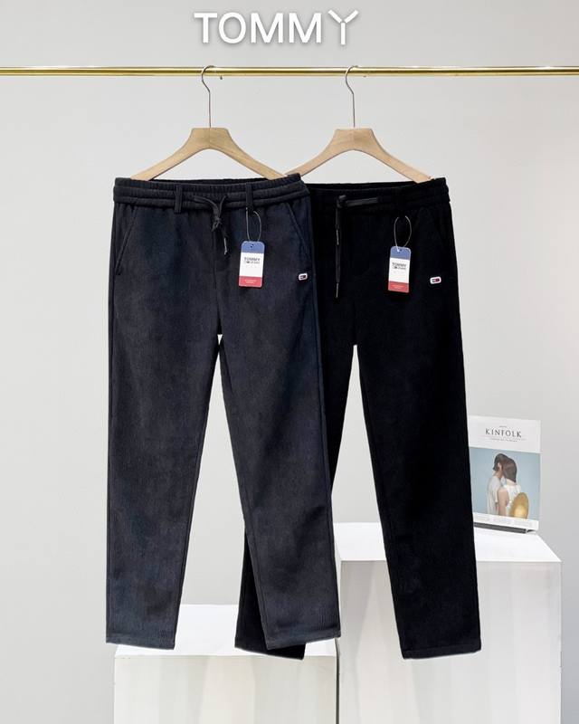 Tommy Hilfger 汤米2025年春季最新款汤米灯芯绒纯棉卫裤，汤米刺绣Logo，简单大气，年龄跨度大，此款采用专柜客供灯芯绒全棉面料，柔软舒适，品质非