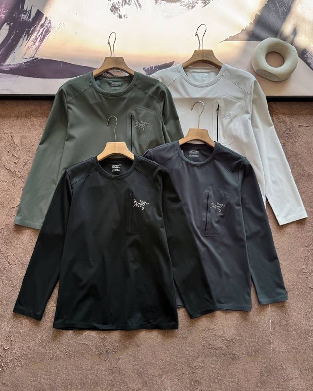 上新 加绒款 DDD Arc'teryx 始祖鸟运动健身休闲弹力超柔轻量长袖薄绒圆领打底 DDD 官网同款在售款！！！ DDD 无缝压胶拉链口袋加绒打底衫长袖T