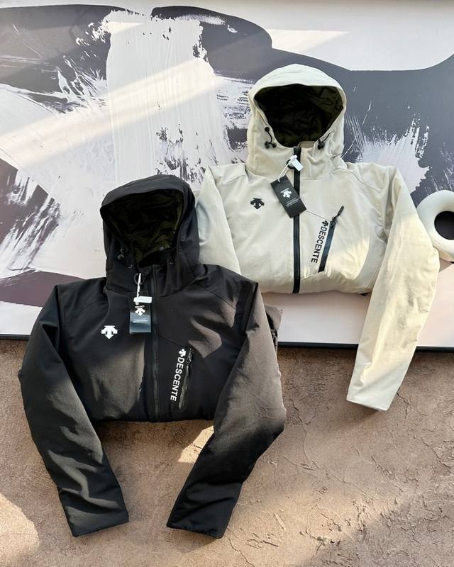 特价 不退不换 高版本 DDD 库存墨蓝L-70,Xl-40 DDD 白灰L-60-,Xl–45,2Xl*30 DDD Descente 迪桑特 高端系列 He