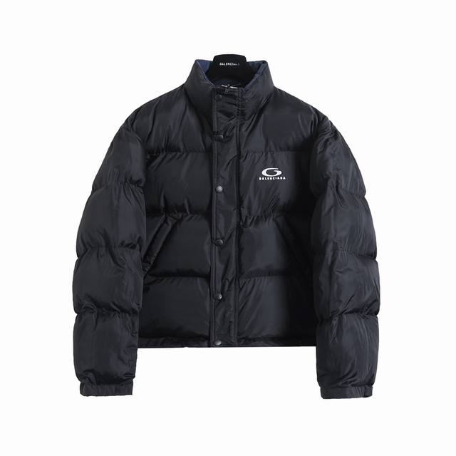 特价 库存：码全 库存不多随时断码 巴黎世家 Blcg 25Fw 半环刺绣正反双面穿别针棉服外套 DDD 轻奢主义 男女日常通勤穿搭必备单品 正确版本 随意对比