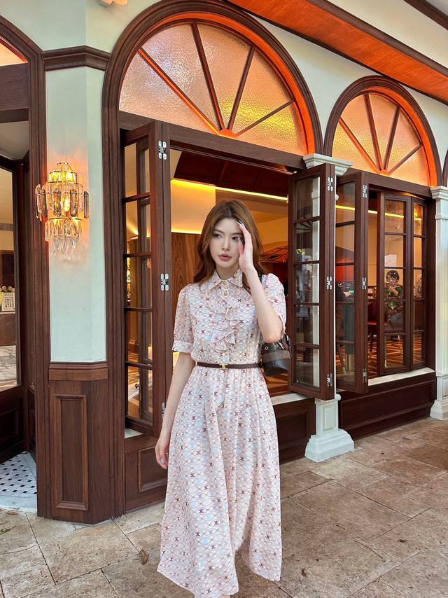 特价 DDD Celin* 赛琳 2025Ss新款背心印花连衣裙 时髦低调气质又奢华高级！ DDD 版型百搭不挑人，原版定制科技面料 做工品质看细节。白富美必入