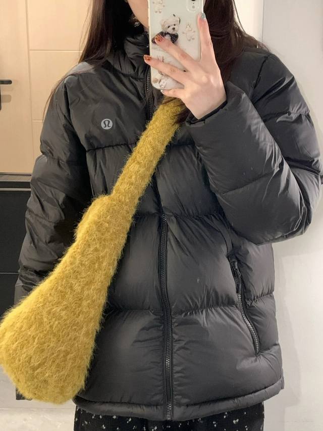 特价 。Lululemon露露乐檬新国标90白鸭绒 2025 冬季必入 DDD 2025 冬季封神款！Lululemon 户外羽绒服｜短款面包服 + 拒水面料，