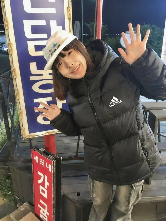 绒子含量 加厚版绒子含量 款300 加3Xl尺码 男码可穿180斤 大朵% 白鸭绒国标阿迪达斯Adidas羽绒服百搭情侣款真正羽绒服 DDD 套它出门一点儿不冷