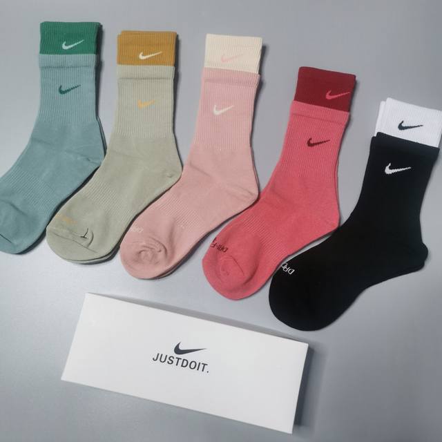 一盒五双，耐克高品质勾子叠穿袜长筒袜盒装棉袜 DDD