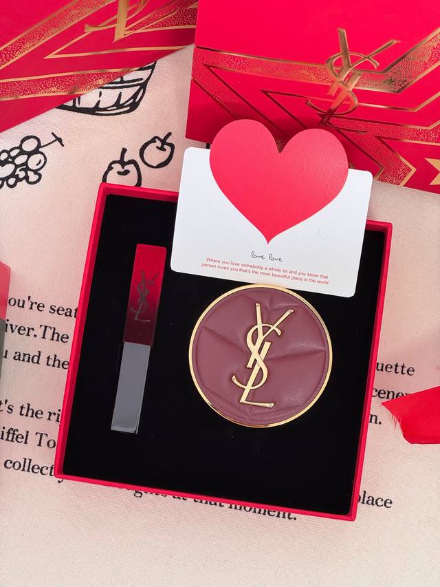 礼盒不优惠 ！ 配打包箱 专柜全套包装！#铁了心都要入，一生只做一件事，一生只爱一个人，我爱你，你随意# Ysl圣罗兰红云朵新年两件套 每盒都贴有海南离岛免Su