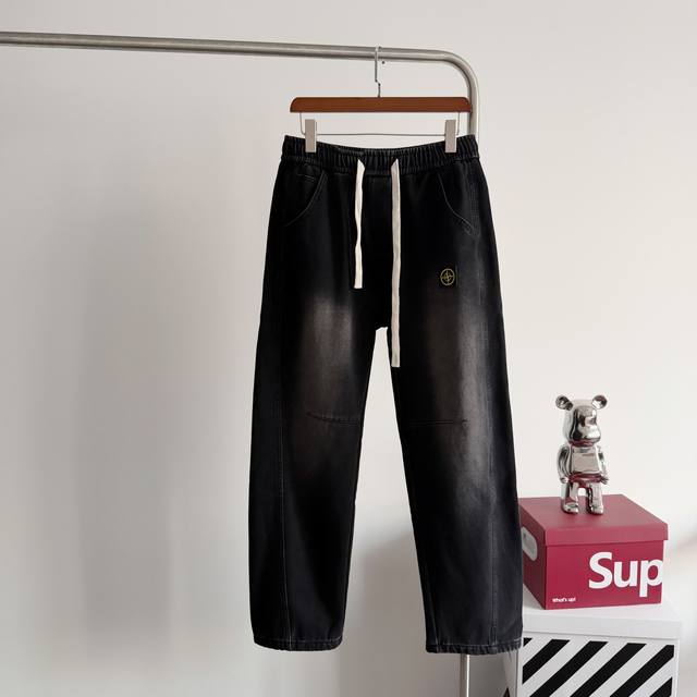 加绒加厚 Stone Island 石头岛冬季美式弯刀复古水洗牛仔裤 DDD 炸街神裤来袭，上身超酷！重工渐变水洗，大火的Cleanfit极简直筒宽松廓形设计，