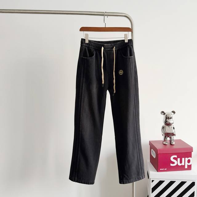 加绒加厚 Stone Island 石头岛冬季美式侧边织带复古水洗牛仔裤 DDD 炸街神裤来袭，上身超酷！重工渐变水洗，大火的Cleanfit极简直筒宽松廓形设