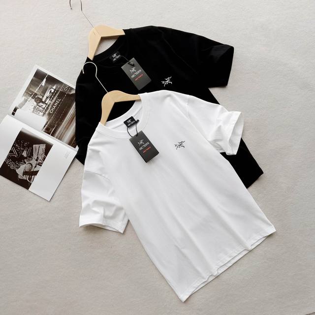 Arc'teryx 始祖鸟限定短袖T恤 男女同款 DDD 官网同步发售，240克纯棉双纱夏日非常舒适透气克重胸口经典的始祖鸟印花 ，潮人必备时尚单品，不挑身材，