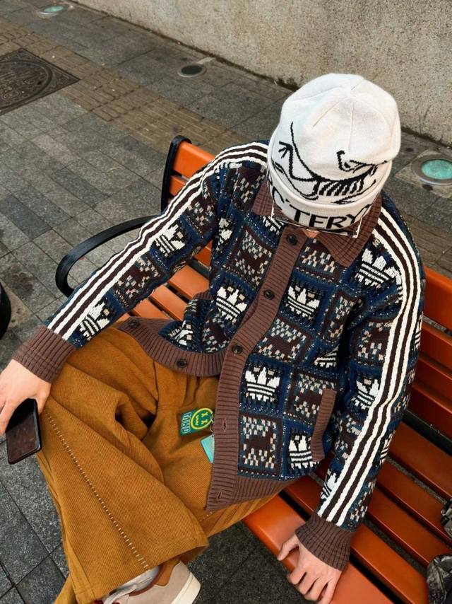 Ad Originals Fw25 Crafted Jacket Sweater 马年限定 Cny2026新年款针织开衫毛衣 DDD 专为2026马年春节打造的