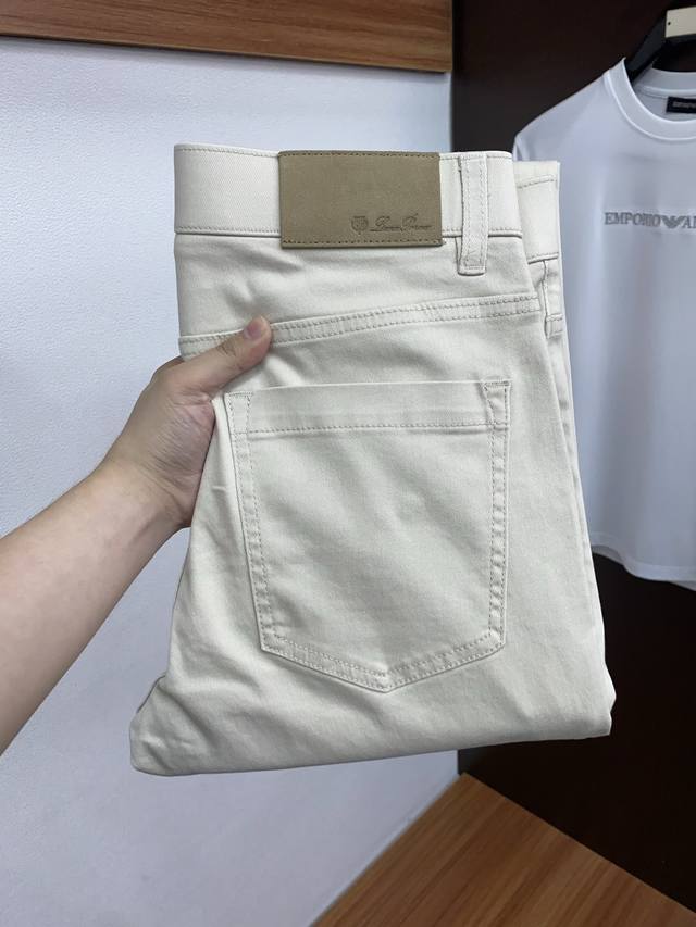 支持年后 Lp 诺悠翩雅 高端定制、2026早春最新款牛仔裤 柜台同步发售 原版定制复刻 客供五金辅料 原单品质 进口牛仔面料高弹力 重工洗水 做工走线精细 上