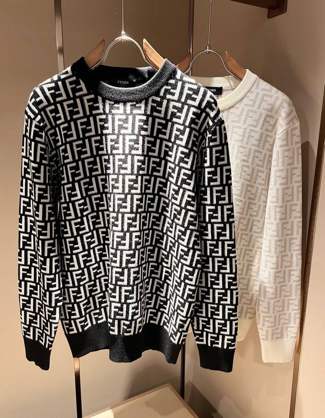 支持年后退换 Fen*I 芬*迪 2025秋冬新款Fd家族男女同款针织羊毛衫，男女同款百搭。意大利原厂订单，Fd家族人气单品，代表性十足，规格感十足的精品，所有