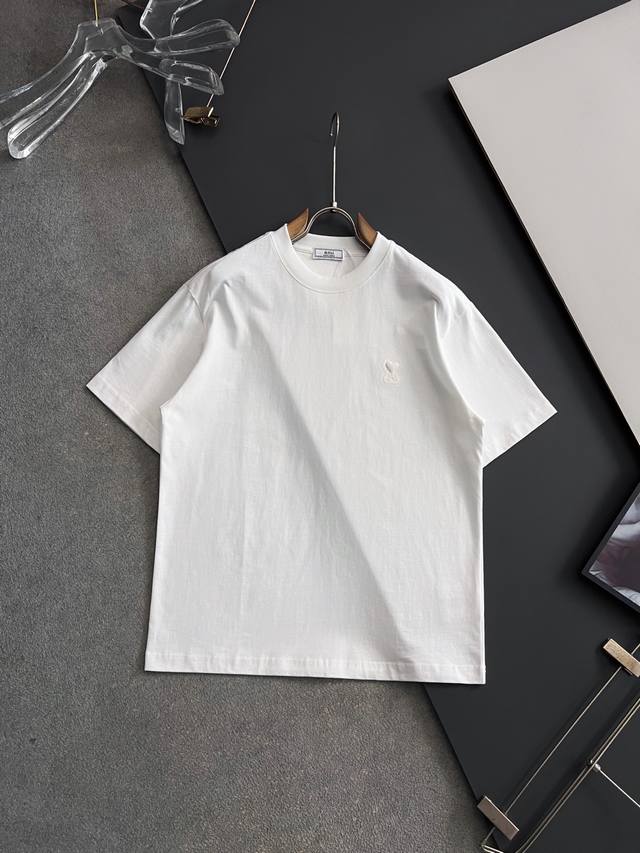 年保Ami*2026Ss最新工艺短袖280G纯棉双纱爆款现货四季系列短袖，简约基础衣橱神器， 休闲百搭必备款 做工走线质感一流，三色推荐：粉色、白色、黑色 独家