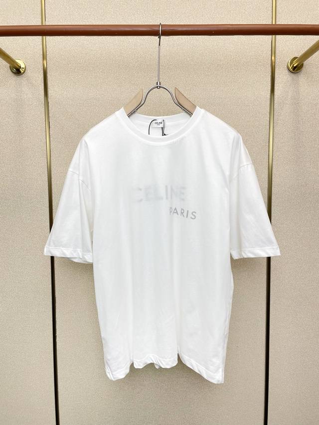 支持跨年售后！ 。Celine赛琳砸锅卖铁都要上的新款新款原单男士休闲短袖 印花刺绣双层精梳棉短袖 高端定制 高端版本 时尚百搭爆款进口面料 手感超柔软细腻 穿