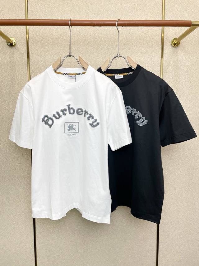 支持跨年售后！ 。Burberry巴宝莉砸锅卖铁都要上的新款新款原单男士休闲短袖 高端定制 高端版本 时尚百搭爆款进口面料 手感超柔软细腻 穿着亲肤舒适 高端精