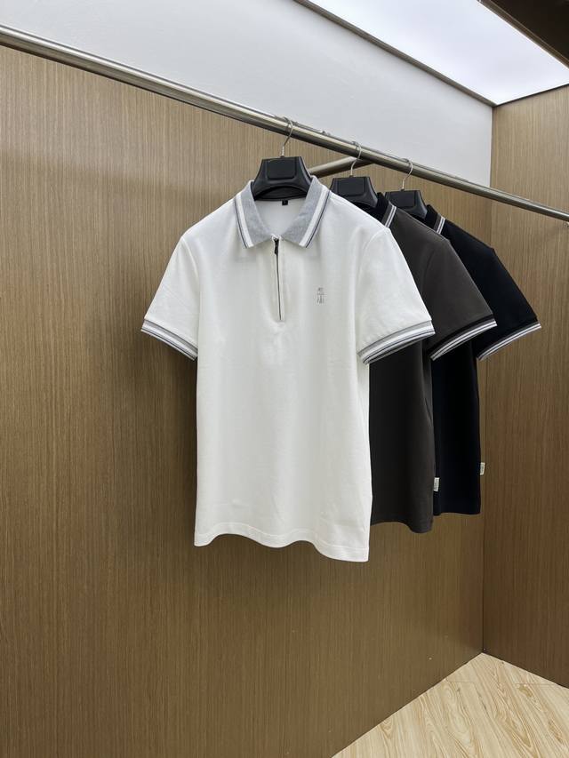 早春 Bc 2540早春新款男士标识短袖Polo衫，延续经典商务休闲翻领Polo恤.该款Polo衫采用丝光双面棉质珠地面料制成，隽永设计可跨越时尚潮流。经典款型