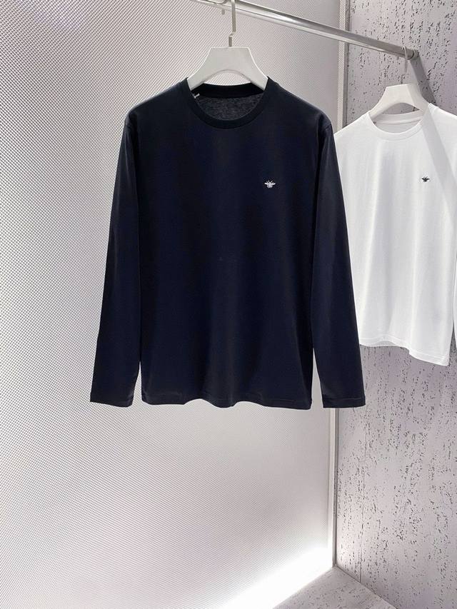 支持年后 D。经典Logo刺绣长袖T恤、常青款 DDD 代工厂P出货 DDD 客供 DDD 优质高支高密长绒棉、棉质柔滑、有质感、亲肤舒适！ DDD 凭借优雅大